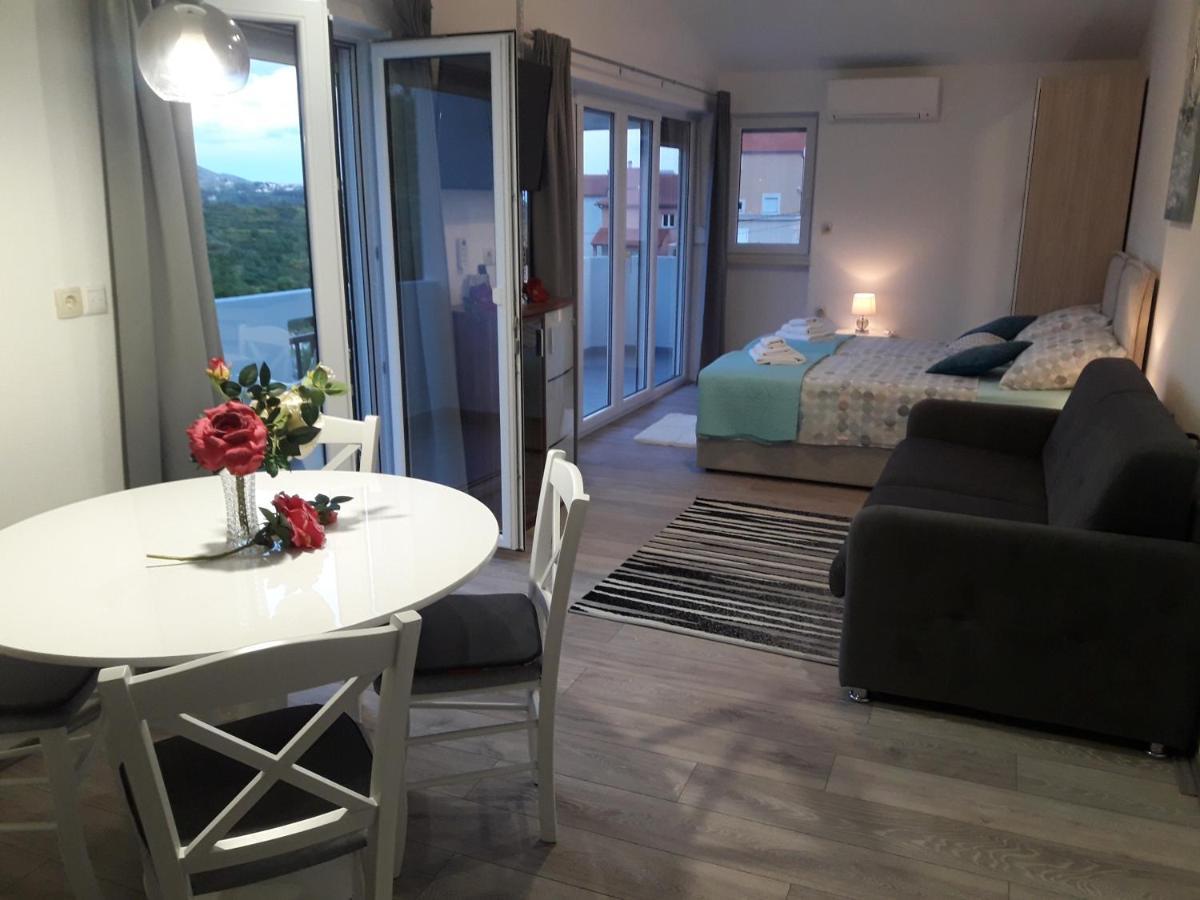 Ana Marija Apartman Salona Kültér fotó