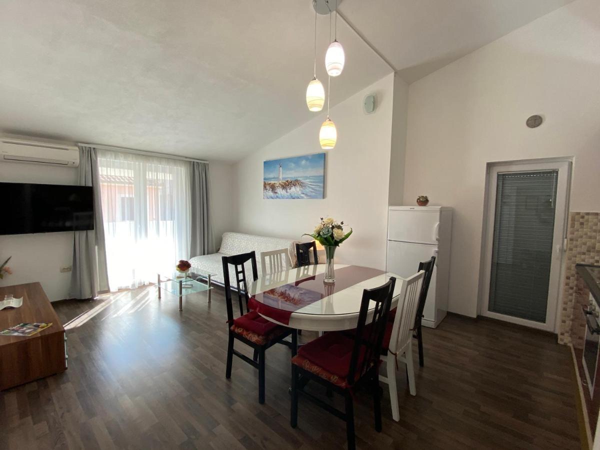Ana Marija Apartman Salona Kültér fotó