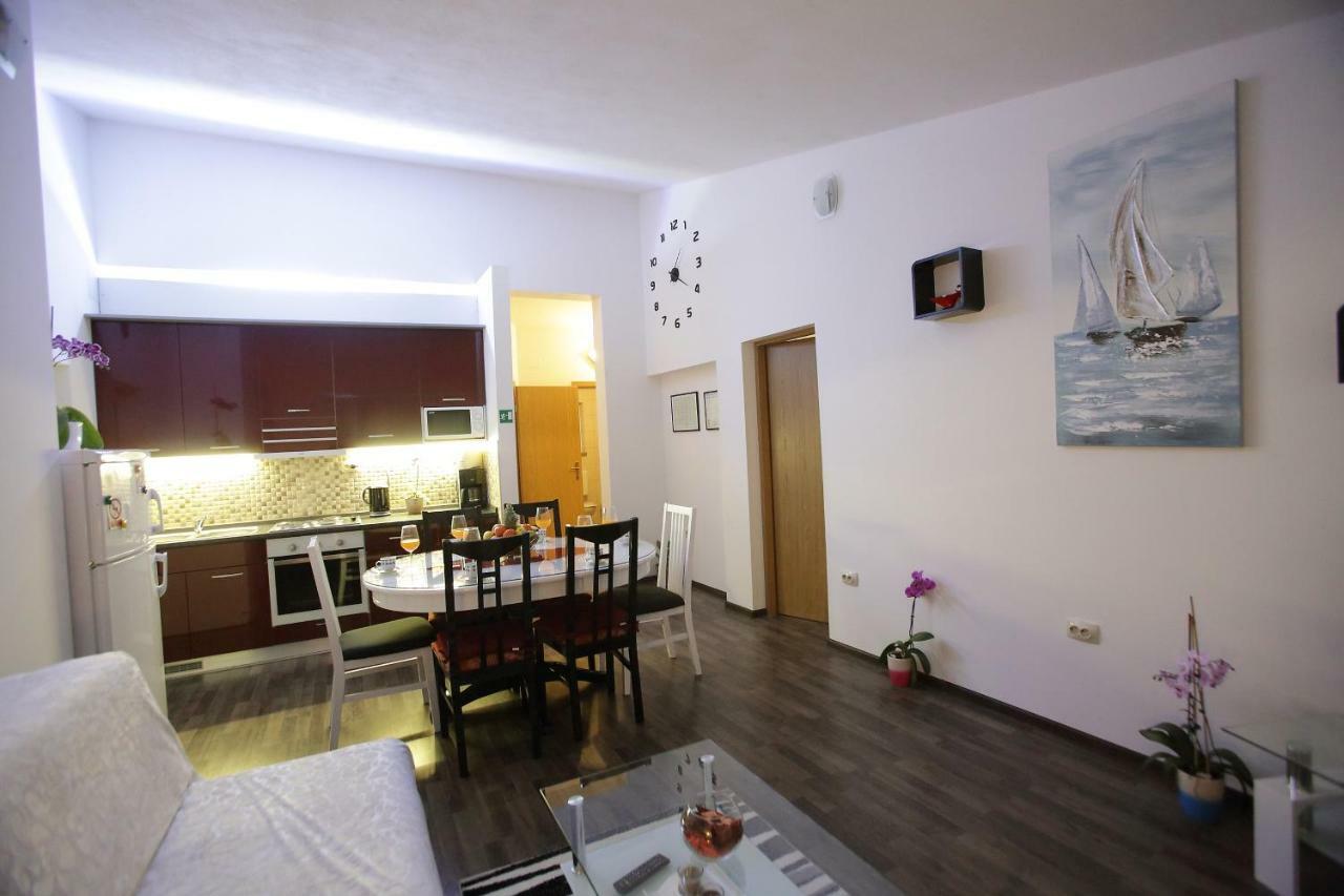 Ana Marija Apartman Salona Kültér fotó
